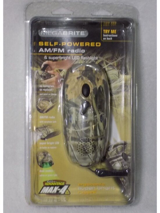 Unlisted Other - Radio Mega Brite Self Powered AM/FM and Super bright LED CAMO